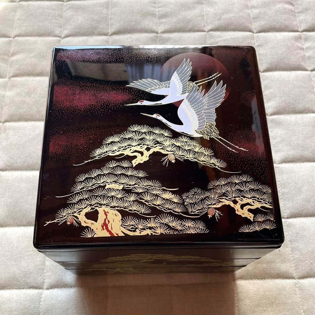 漆器 重箱三段 お重 じゅうばこ 朱 二羽鶴 紅葉 楓 松